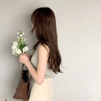 Neobrightcare_m's profile picture. 👑トップライバーへの最短ルート ✴︎ 100％還元 × 専属マネージャー付き ✴︎ 未経験でも安心のトレーニングプログラム ✴︎ イベント・コラボ多数で露出アップ！