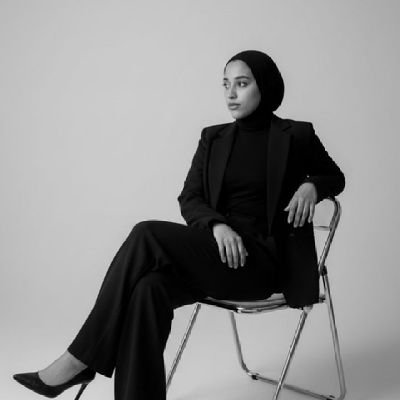 NourSaminour876's profile picture. I am Nour from Gaza, 21 years old, a university student studying database programming🙏🏼💔.