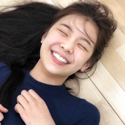 blosseok's profile picture. 