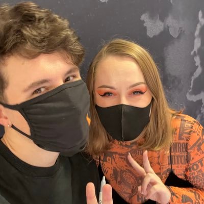 ladydoortour's profile picture. FWAK WHAK DEPAKMONT