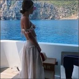 Qavawc5264's profile picture. 