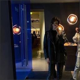 Yposi5769's profile picture. 