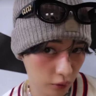 bearlinos's profile picture. ⠀⠀ficha criminal limpa até falarem mal do stray kids