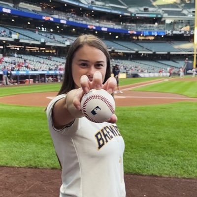 KuffelSam93907's profile picture. meteorologist. @UWMAtomSci grad 🍺, 🦌, 🧀. PDGA #25955. #Notaweather girl