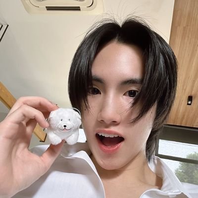 Joyliceu's profile picture. ⟡ @NxNattakit ⟡ @phutatchai ⟡ @thaichayanon ⟡ @PEEMWASU_  ⟡ @NoRdorNORD ⟡ @Kulthanthorn90 ⟡ #PEEMTANAT ⛸️🏒 𖥔