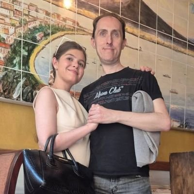 acervolaratausk's profile picture. acervo da nossa princesinha com d4ddy issues mais badalada do momento.