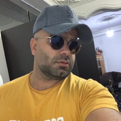 mohammadpooya40's profile picture. 