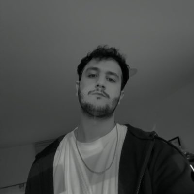 aymett_'s profile picture. 