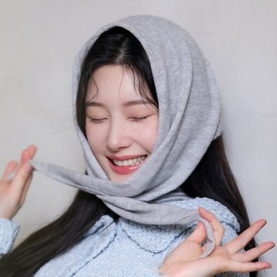 j_chaeyeonyi's profile picture. ( 1997. RP of #정채연 ) A living cherry blossom ending fairy who blooms in every seasons. @dtuanyien's. 🩵