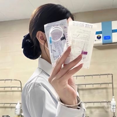 wweiya7's profile picture. 在职小护士 因为工作百无聊赖 无处释放,想体验不同的刺激 解决性压抑,喜欢聊天 想线下的可私信 礼貌的都会回复,下方个人Telegram👇🏻