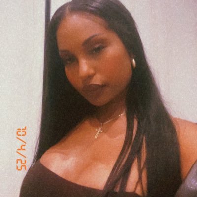 leaveNIalone's profile picture. ✝️👩🏽‍💻🫧 🎀🇩🇴