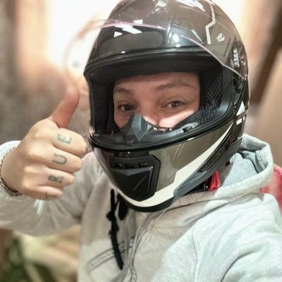 eai_kelvinxz's profile picture. cheio de blablablabla