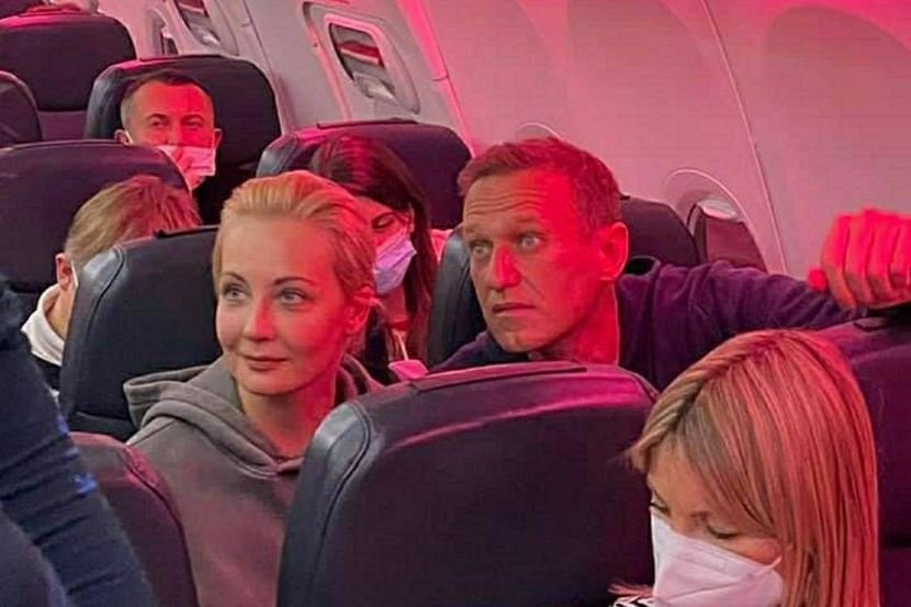 DebbieSacc43118's profile picture. 