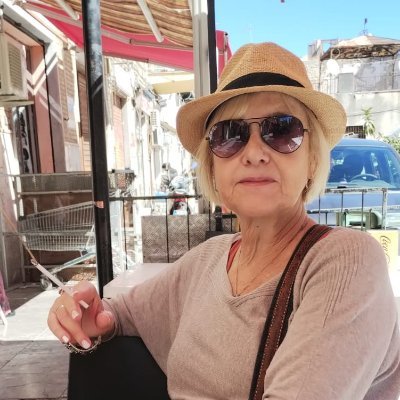 grazianini's profile picture. Sono nata a Roma e ci vivo, ma ho origini umbre. Resto archeologa, anche se non pratico. Amo il mare.