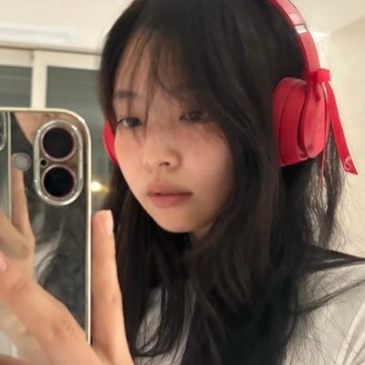 hyunhoforlix's profile picture. for #리노, #현진 & #제니 | skzpink | 01.04.25 🇧🇷