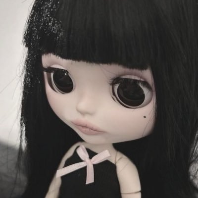 miufoxx's profile picture.