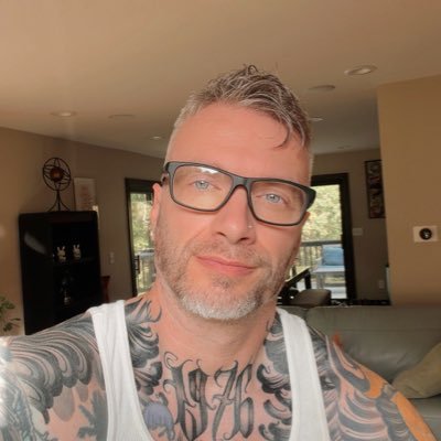 Neuzils's profile picture. SLUMERICAN , RAIDERNATION , LIBRA, IOWAN