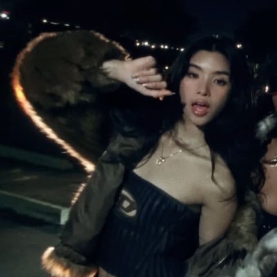 yaledrea's profile picture. 