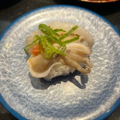 monrowz770's profile picture. 成人済