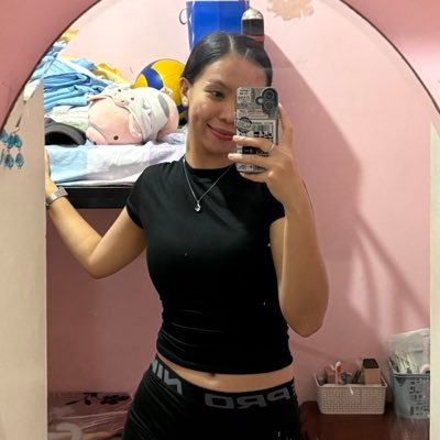 loraineeegm's profile picture. 