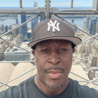 KellyHooks16's profile picture. WKU alum. WKU Uconn men and Women's fan. Atlanta Falcons fan.