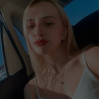 purplishthings's profile picture. 