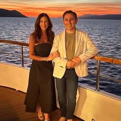 PaulGhEM's profile picture. 340K+ YT subs. Instagram: paulgabrail --- Chess is my flex. Stonks. 1000+ units owned