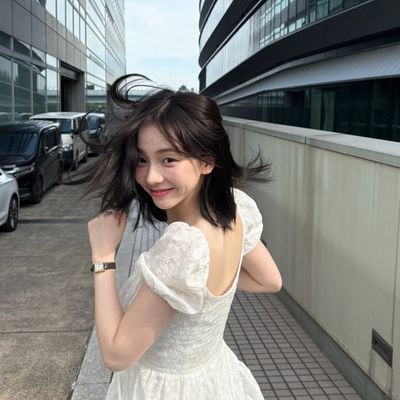 huaxneko's profile picture. ⸝⸝ 𖥧 ⋆ กุหลาบมอญ *◞˚❀ fan account