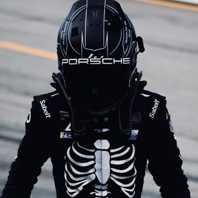 AliceZoe98's profile picture. Love is not a big enough word.

I love motorsports and my kitty.

Kat/Katkus/Alice