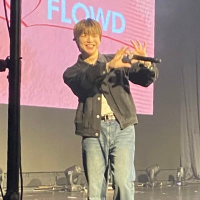 rosetea_1210's profile picture. 