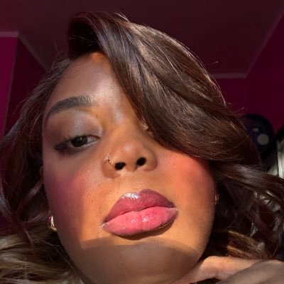 KJs_Designs's profile picture. Fashion Designer✨