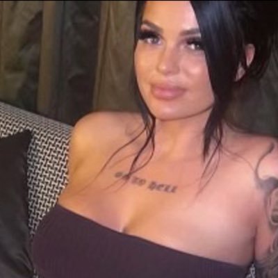 PiperTF2000's profile picture. Link in bio to watch me come alive at night ☺️baby FINDOM Paypigs welcome