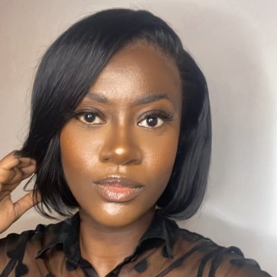 Fatoumarananoba's profile picture. Founder Maranatv | Founder Style challenge Africa | Wife & Mum.