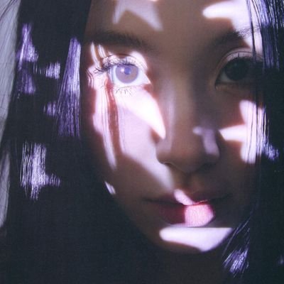 be_a_mess_'s profile picture. here to fangirl about kpop and look at fanart | header: Chaeyoung - Lil Fantasy vol.1