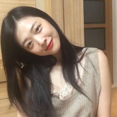 mairahxsj's profile picture. 