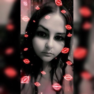 miruhkel's profile picture. “We’re all in the same game, just different levels. Dealing with the same hell, just different devils.”