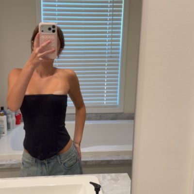 thatrosikid's profile picture. nosyrosie