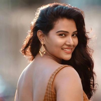 lusty_aishu's profile picture. 39 💅🏻MILF hotwife♠️|voluptuous body💋|sex-cholic vixen|  let's explore the depths of carnal bliss together❤️‍🔥| Mommy for cuckie🍆
Daughter @kavyakittyyy 🫶