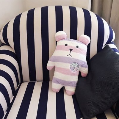 yutaberry's profile picture. No outfit is complete without a little cat hair. Sea addicted traveler 🤿🌊🏝️