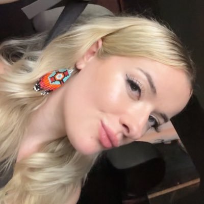 thegracelily's profile picture. British glamour, Only Tease, page 3 & Mayfair mag model, I love OF, and I specialise in custom content, kinks, fetish, nude and anything glamour and eroticism.