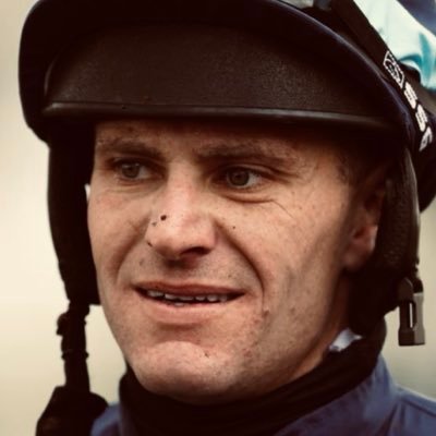 NickScholfield1's profile picture. 📌 Lambourn-based Racehorse Trainer | Former National Hunt Jockey | Multiple G1 & Cheltenham Festival Wins |