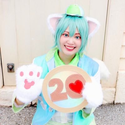 D_ringo's profile picture. りんごです。闘う社会人💃関西住み / ジェラトーニ / アナ / デイジー /礼真琴さん 宝塚☆星組研4 ♡茉莉那ふみちゃん 🌺2019.2 #苹果アウラニ旅行記 🥁2020.10 #バケパファーストバイト 🐱2021.2 🐱🌻2021.8🐱🎄2021.12🐱💚2023.10