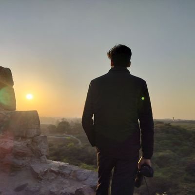 Faiyyaz9Khan's profile picture. official account/social activist, I am proud that I am an Indian Muslim, I fearlessly raise the voice of the poor, Dalits, Minorities, I believe only in Allah.