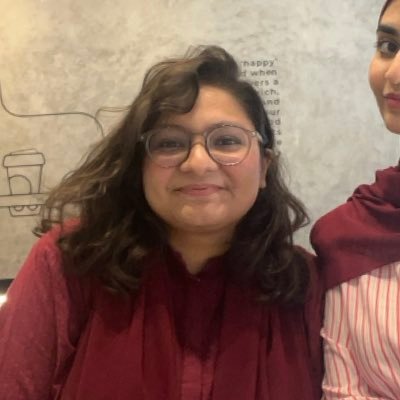 makhanmalai__'s profile picture. world’s smallest violin