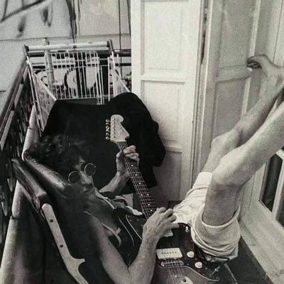 paanchitoycoca's profile picture. triste canción de amor
