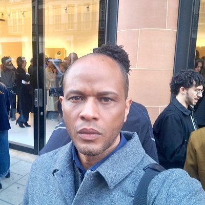 EddieSaintJean's profile picture. Journalist & author. LONDON BOOKS - London’s Arts, Culture, Heritage. Editor of What's Hot London? Magazine.  https://t.co/4wb26c4DAk