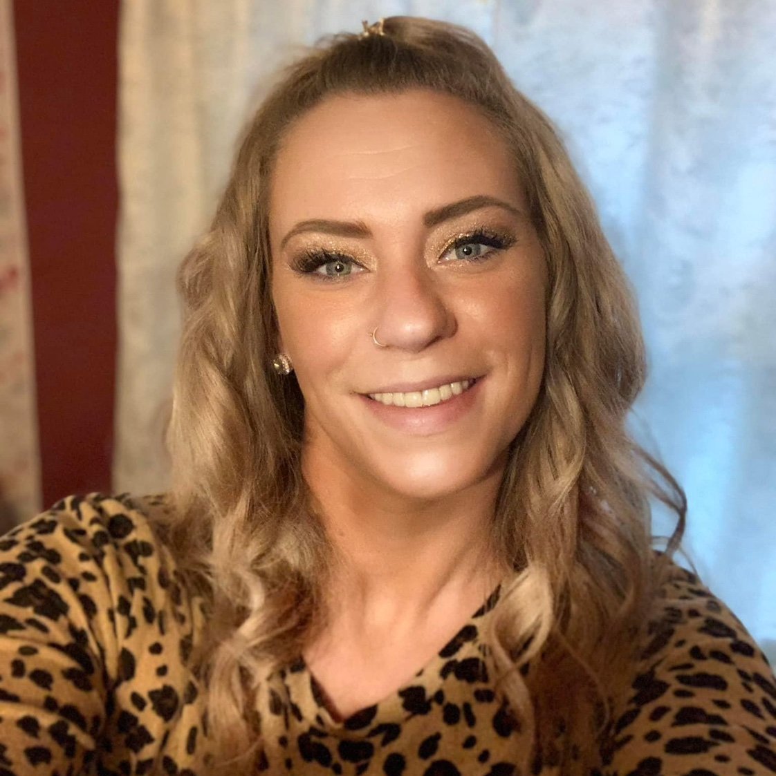 ArianaDonaall3's profile picture. 