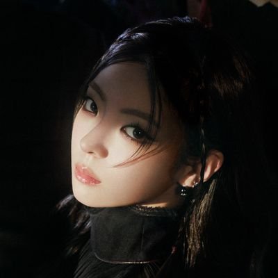 sorvetede_menta's profile picture. maior lia utted dessa rede.                                 
                                       
itzy & illit //
gg stan