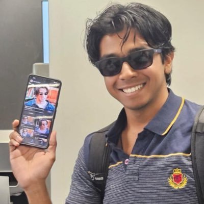 itsroshibro's profile picture. 