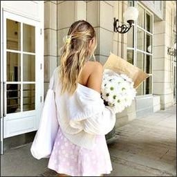 upadhyaya391961's profile picture. 雨の日も、心は晴れ。